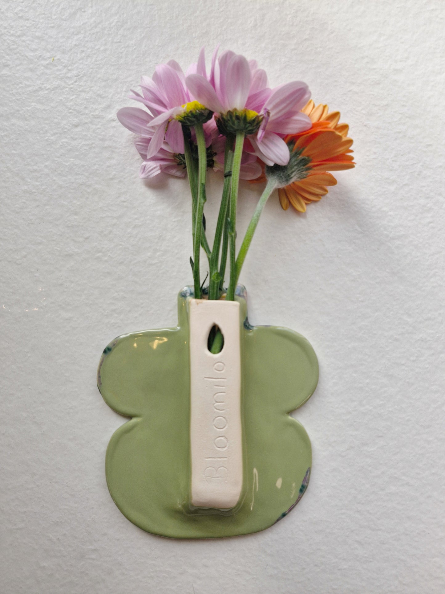 Wall Vase Olive Bloom