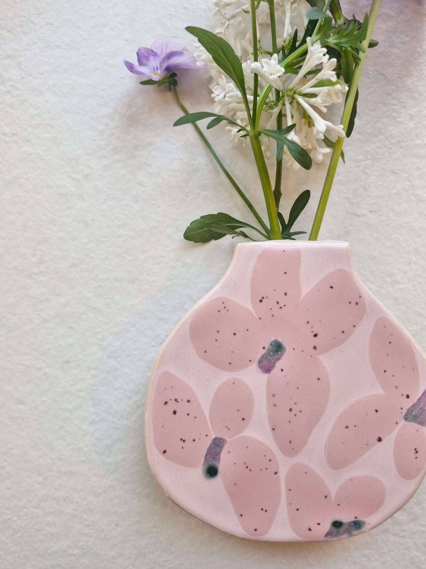 Wall Vase Pink Daydream