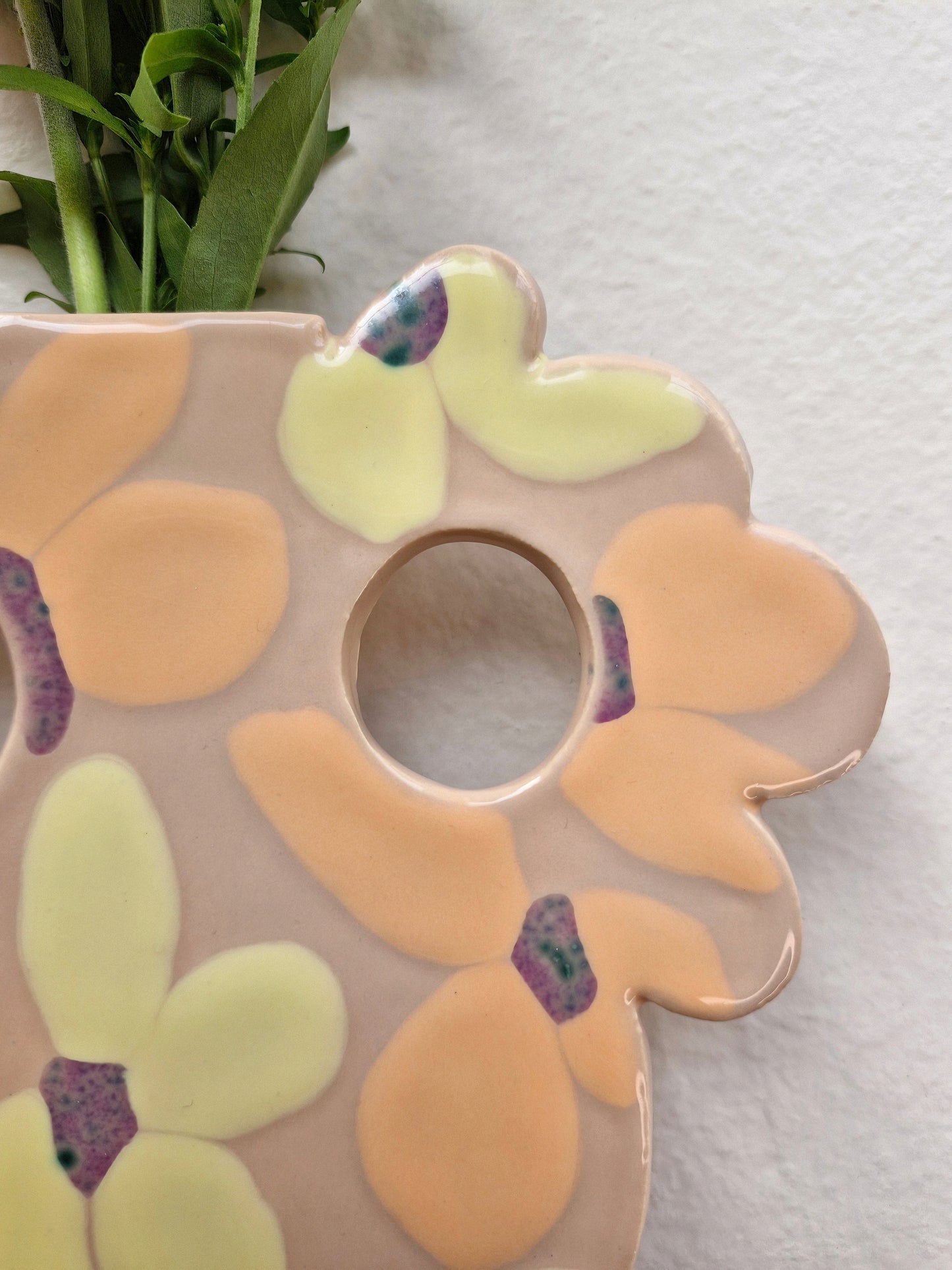 Wall Vase Peachy Sunshine