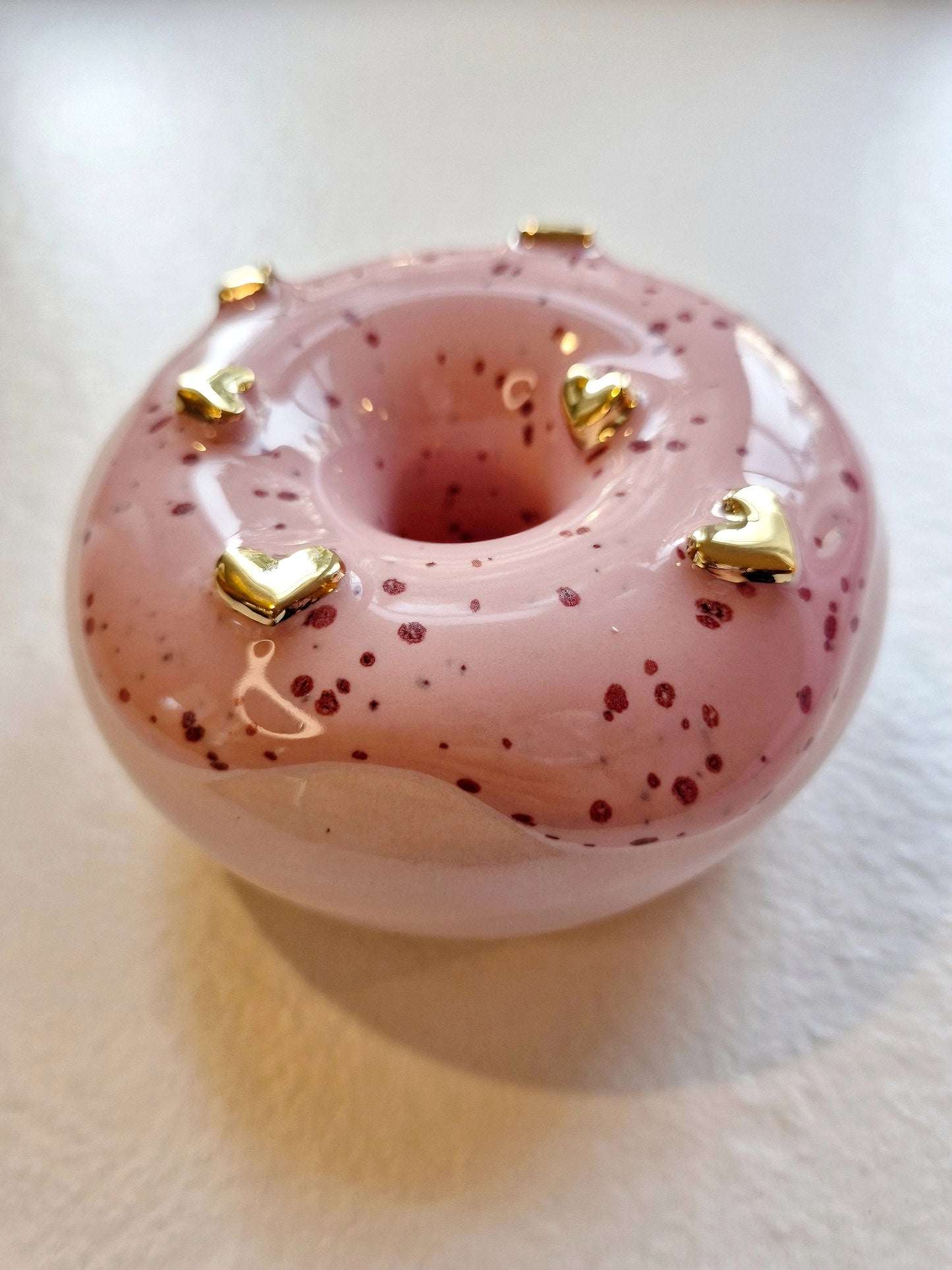 LOVEDONUT- Too Sweet to Share
