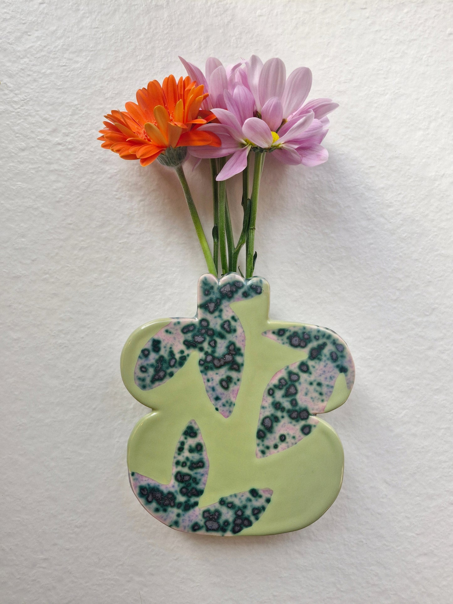 Wall Vase Olive Bloom