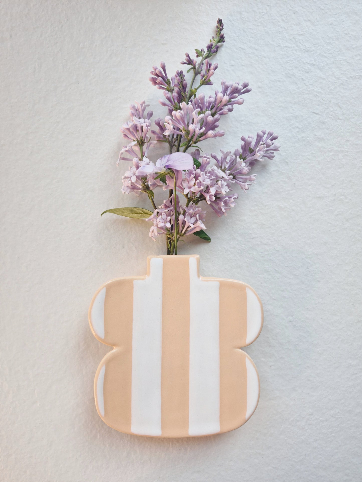 Wall Vase Stripe Peach