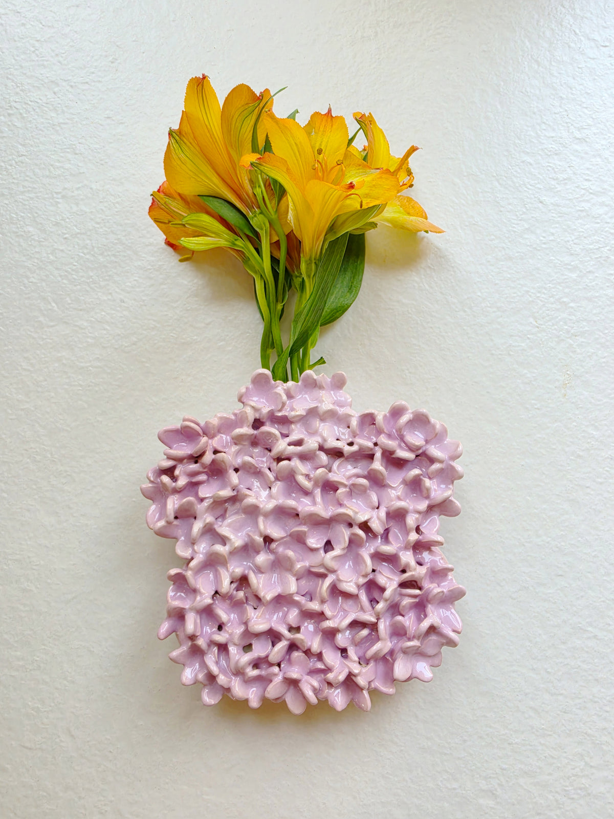 Wall Vase Lilac Kiss