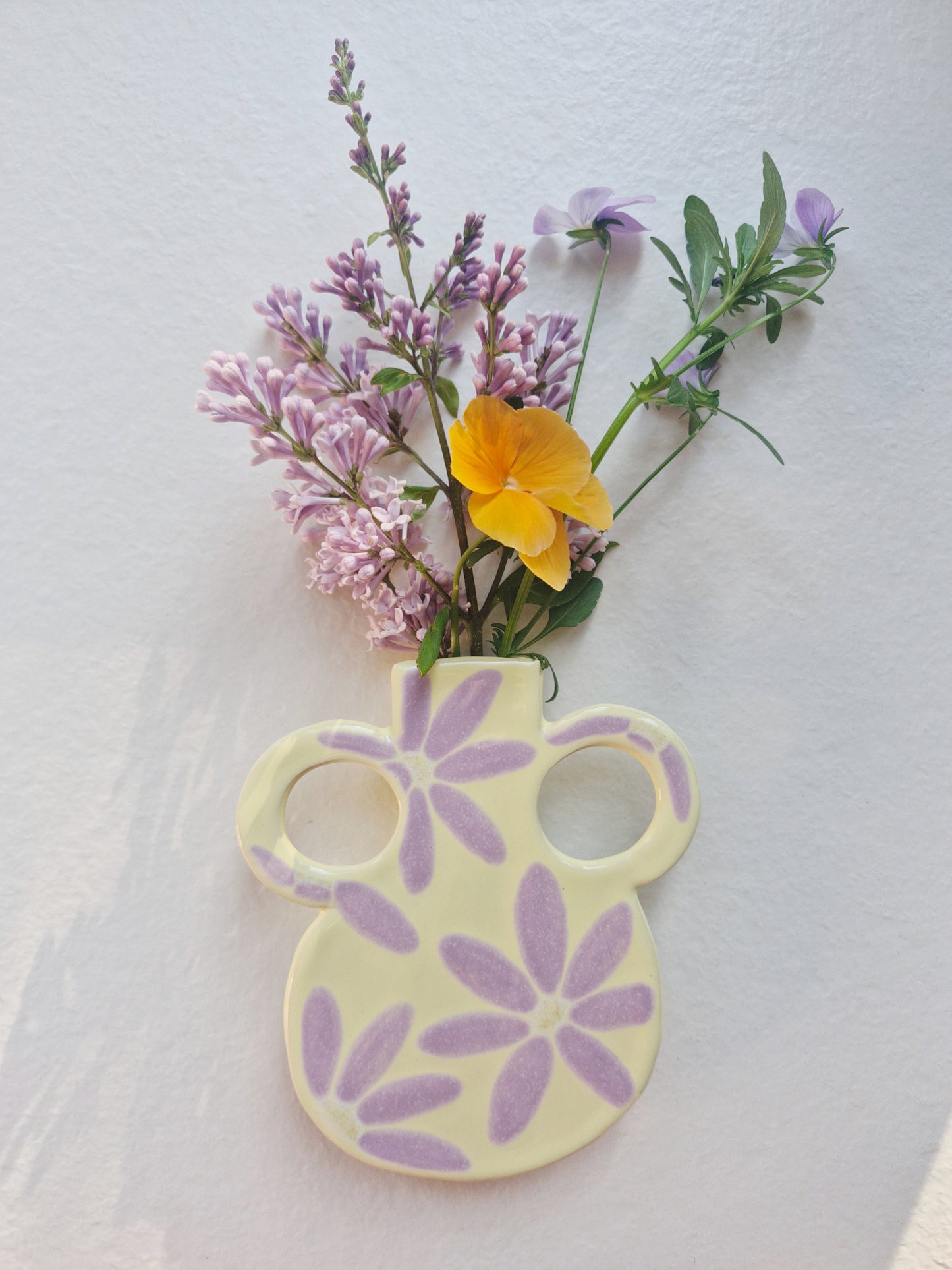 Wall Vase Lady Lemonade