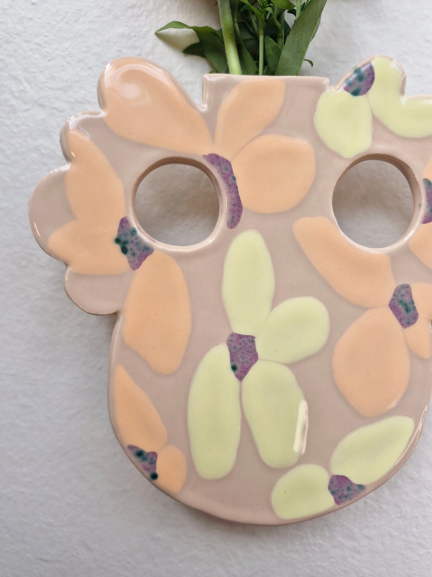 Wall Vase Peachy Sunshine